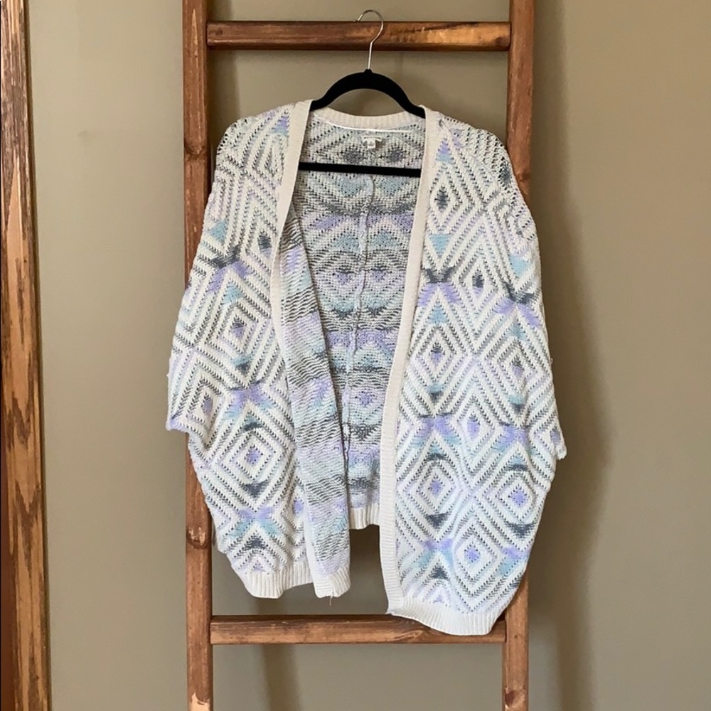 Short sleeve cardigan
